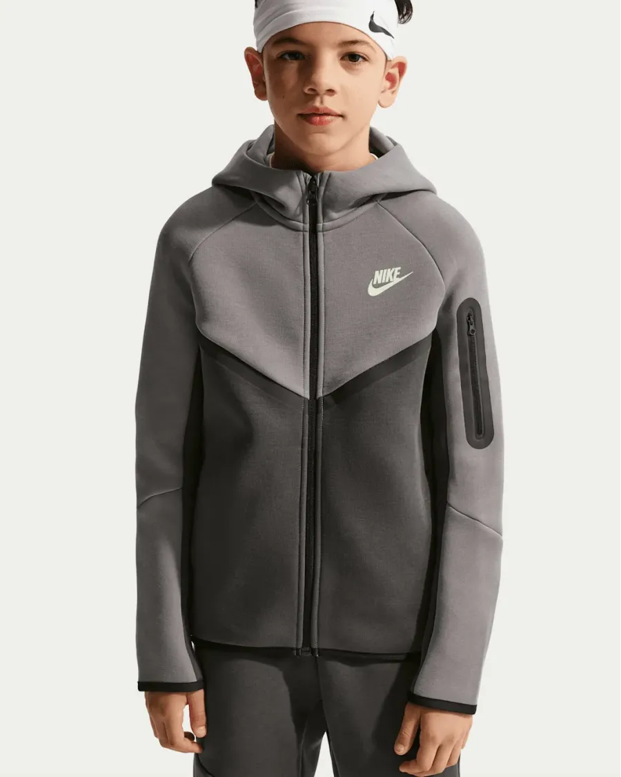 Костюм Nike Sportswear Tech Fleece Full-Zip HV5867-015_HV5869-061
