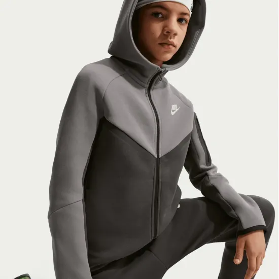 Костюм Nike Sportswear Tech Fleece Full-Zip HV5867-015_HV5869-061