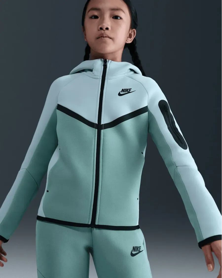 Кофта Nike Sportswear Tech Fleece Full-Zip HV5867-034