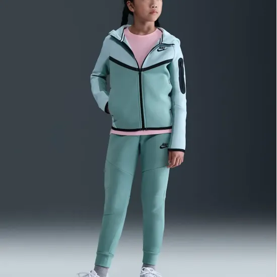 Кофта Nike Sportswear Tech Fleece Full-Zip HV5867-034