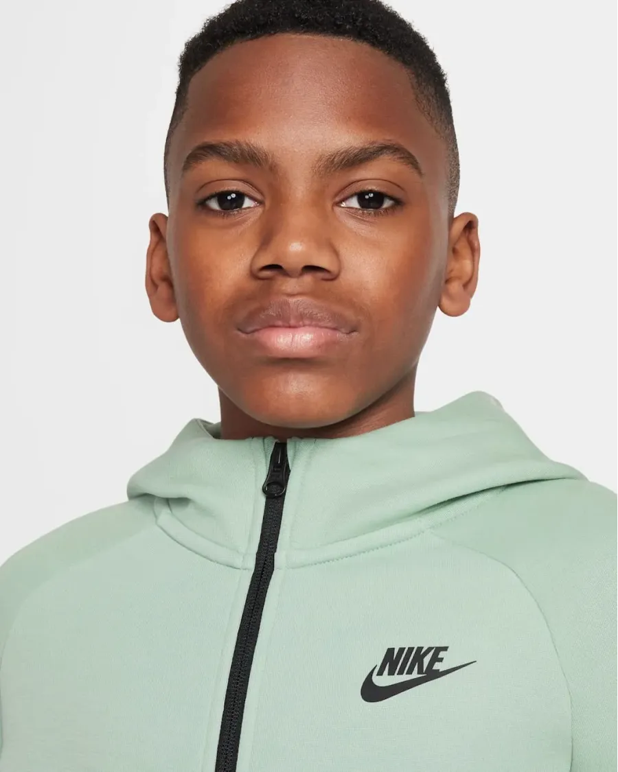 Кофта Nike Sportswear Tech Fleece Full-Zip HV5867-037
