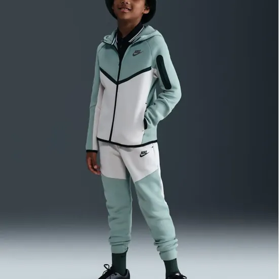 Костюм Nike Sportswear Tech Fleece Full-Zip HV5867-054_HV5869-054
