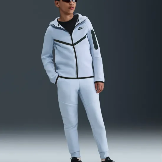 Кофта Nike Sportswear Tech Fleece Full-Zip HV5867-057