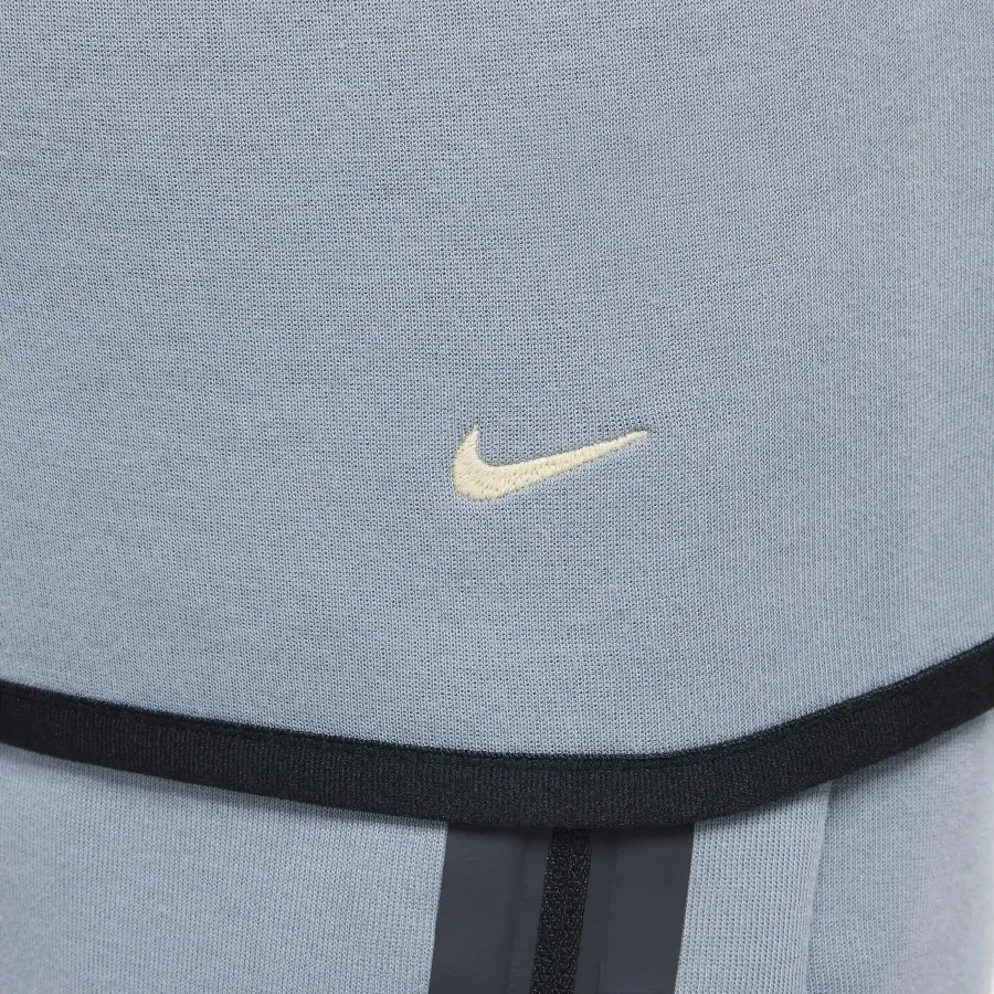 Кофта Nike Sportswear Tech Fleece Full-Zip HV5867-065