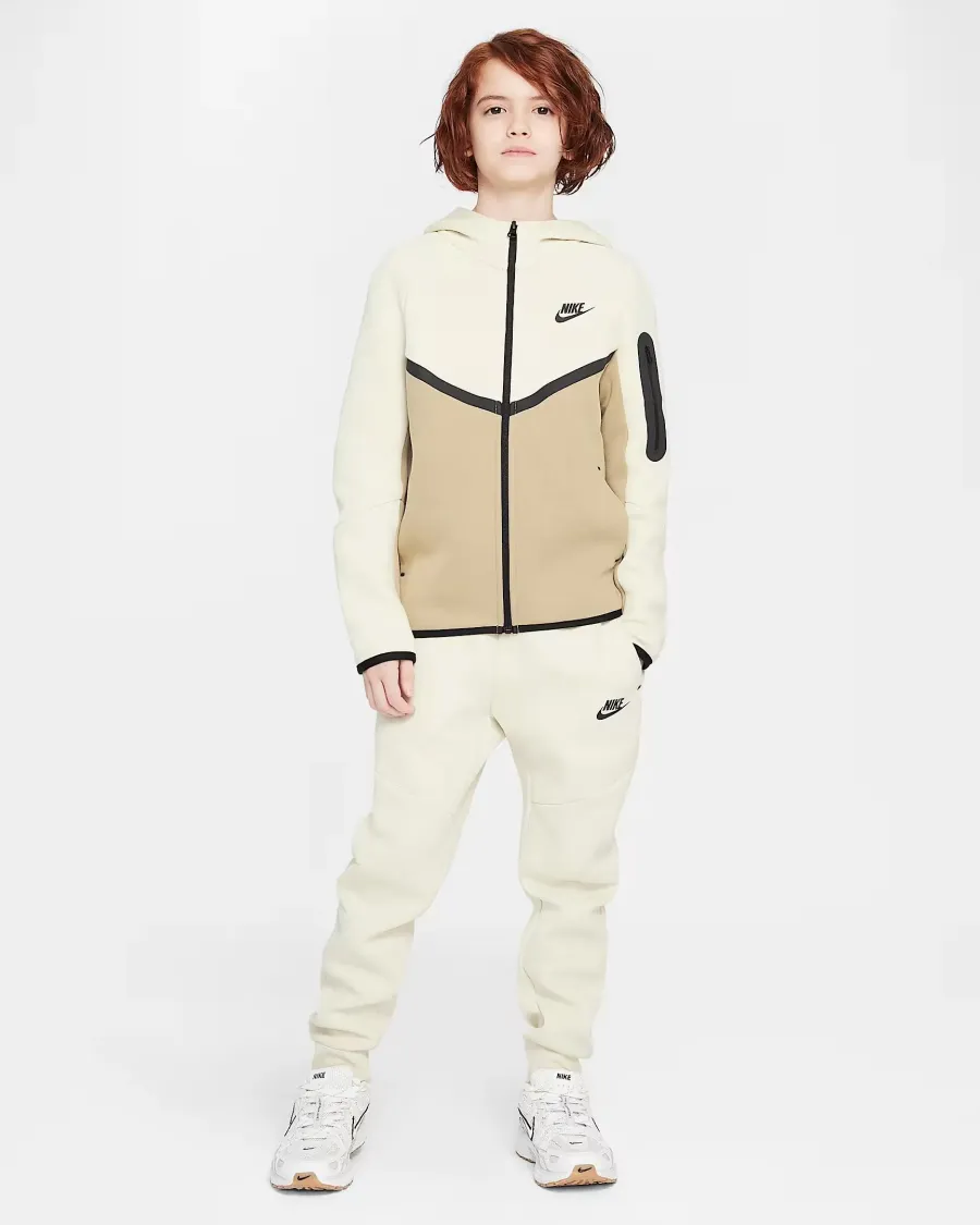Кофта Nike Sportswear Tech Fleece Full-Zip HV5867-297