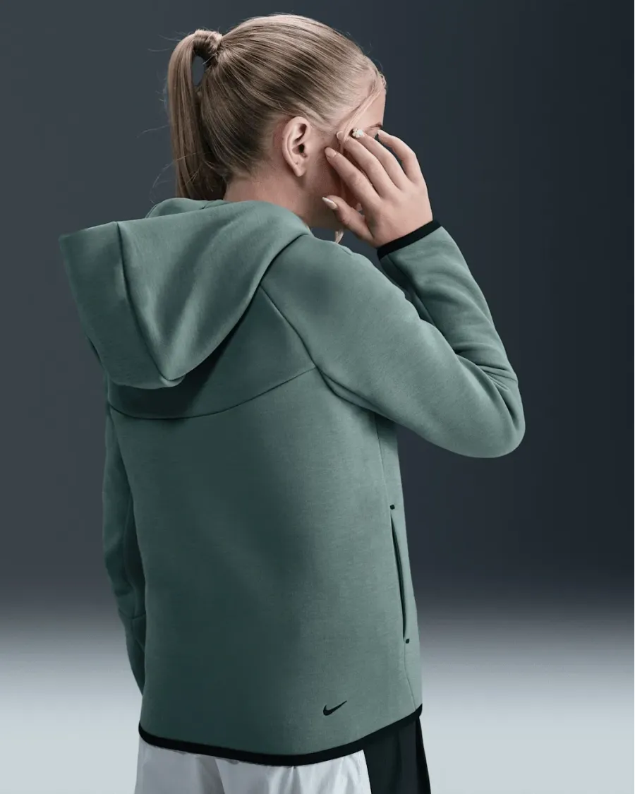 Кофта Nike Sportswear Tech Fleece Full-Zip HV5867-364