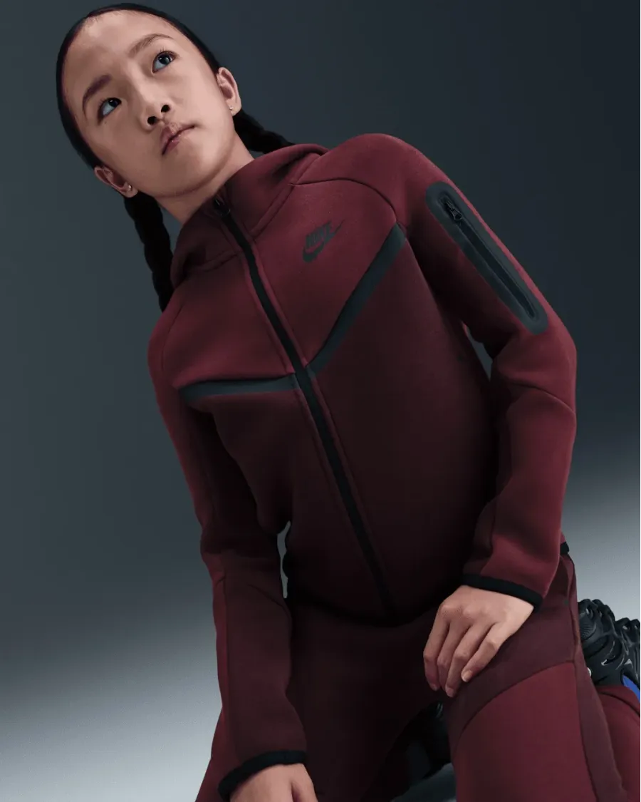 Кофта Nike Sportswear Tech Fleece Full-Zip HV5867-653