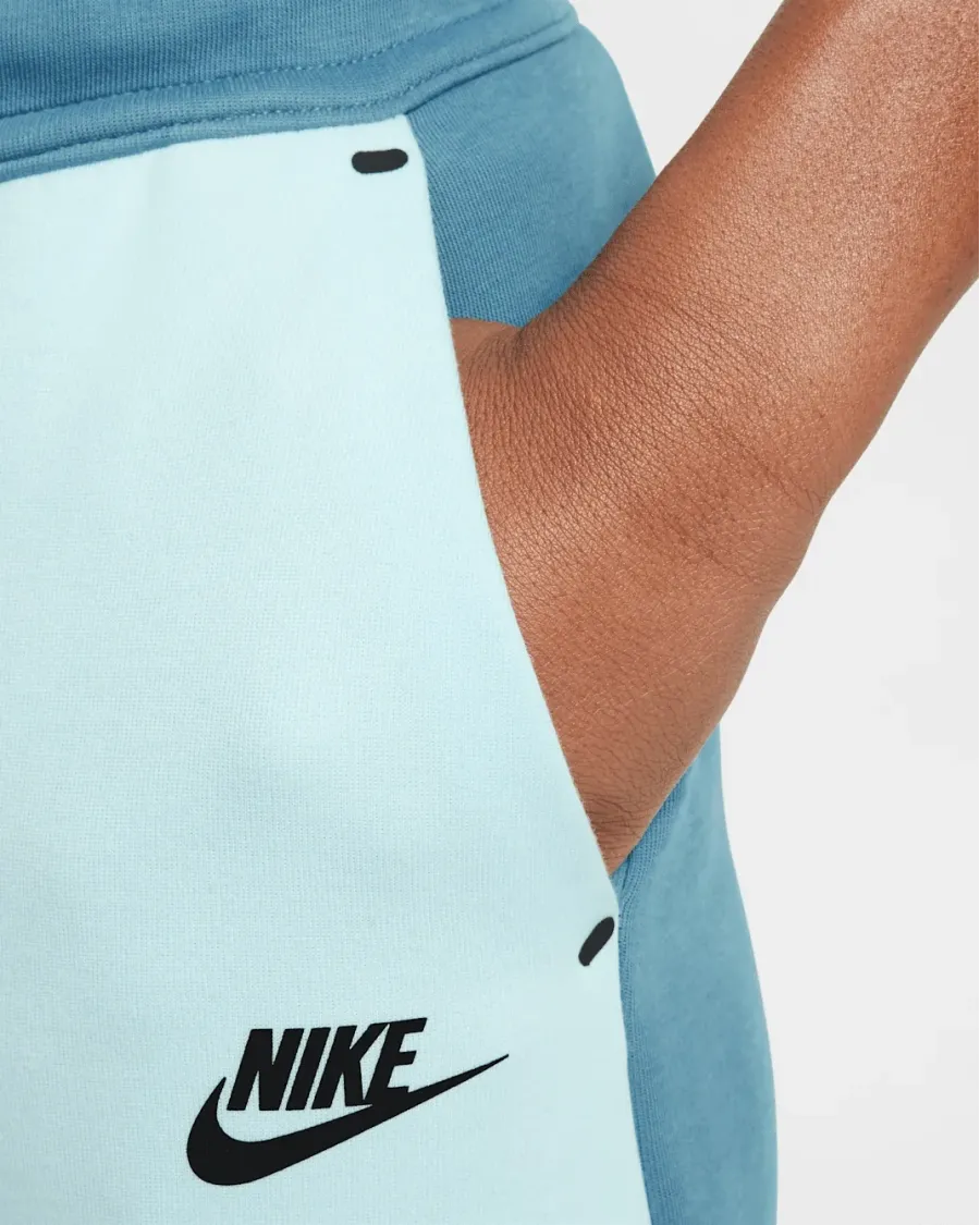 Штани Nike Sportswear Tech Fleece Joggers HV5869-006