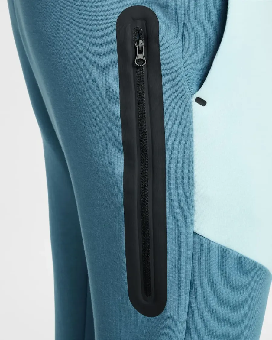 Штани Nike Sportswear Tech Fleece Joggers HV5869-006