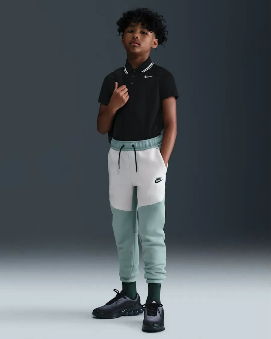 Штани Nike Sportswear Tech Fleece Joggers HV5869-054