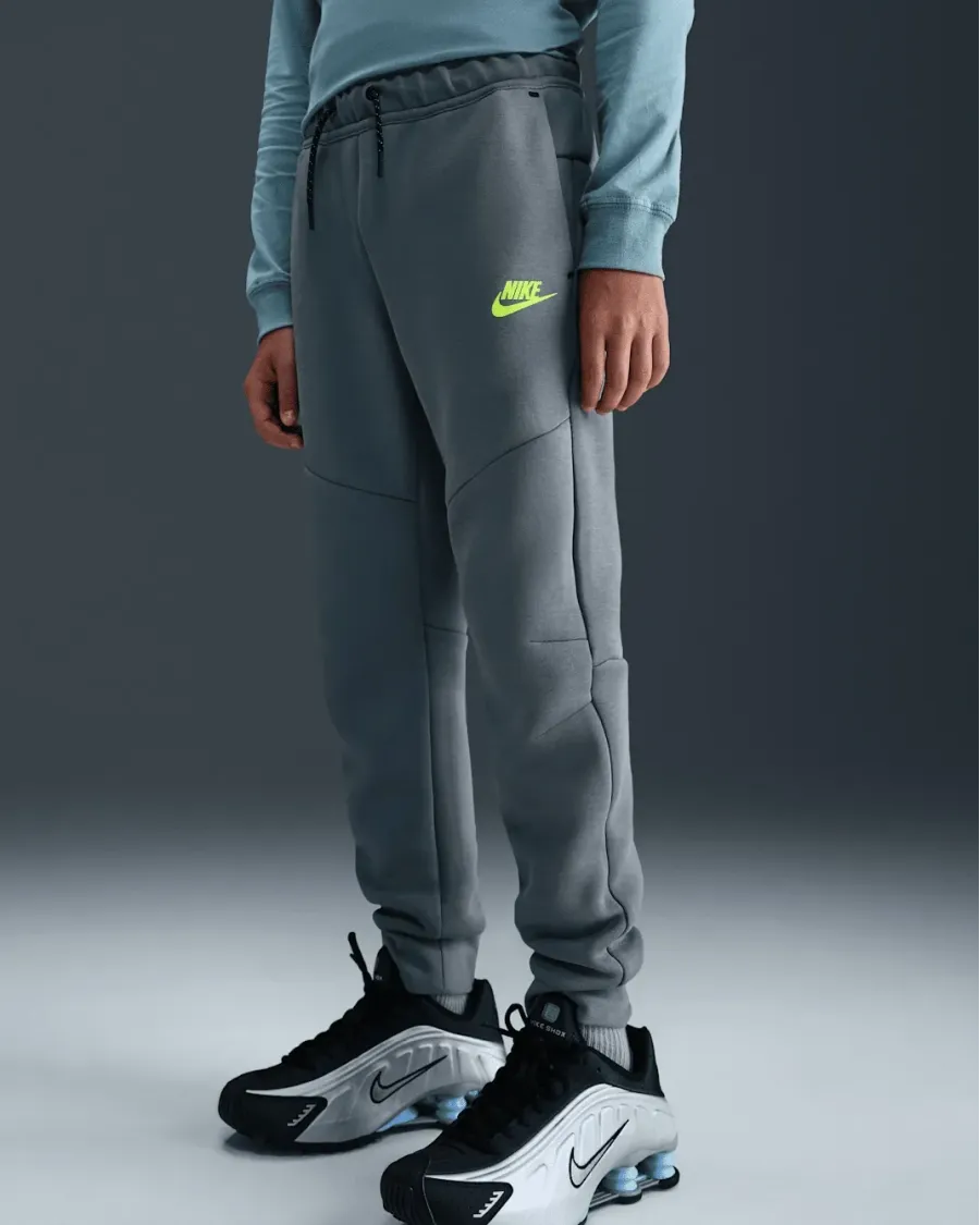 Штани Nike Sportswear Tech Fleece Joggers HV5869-060