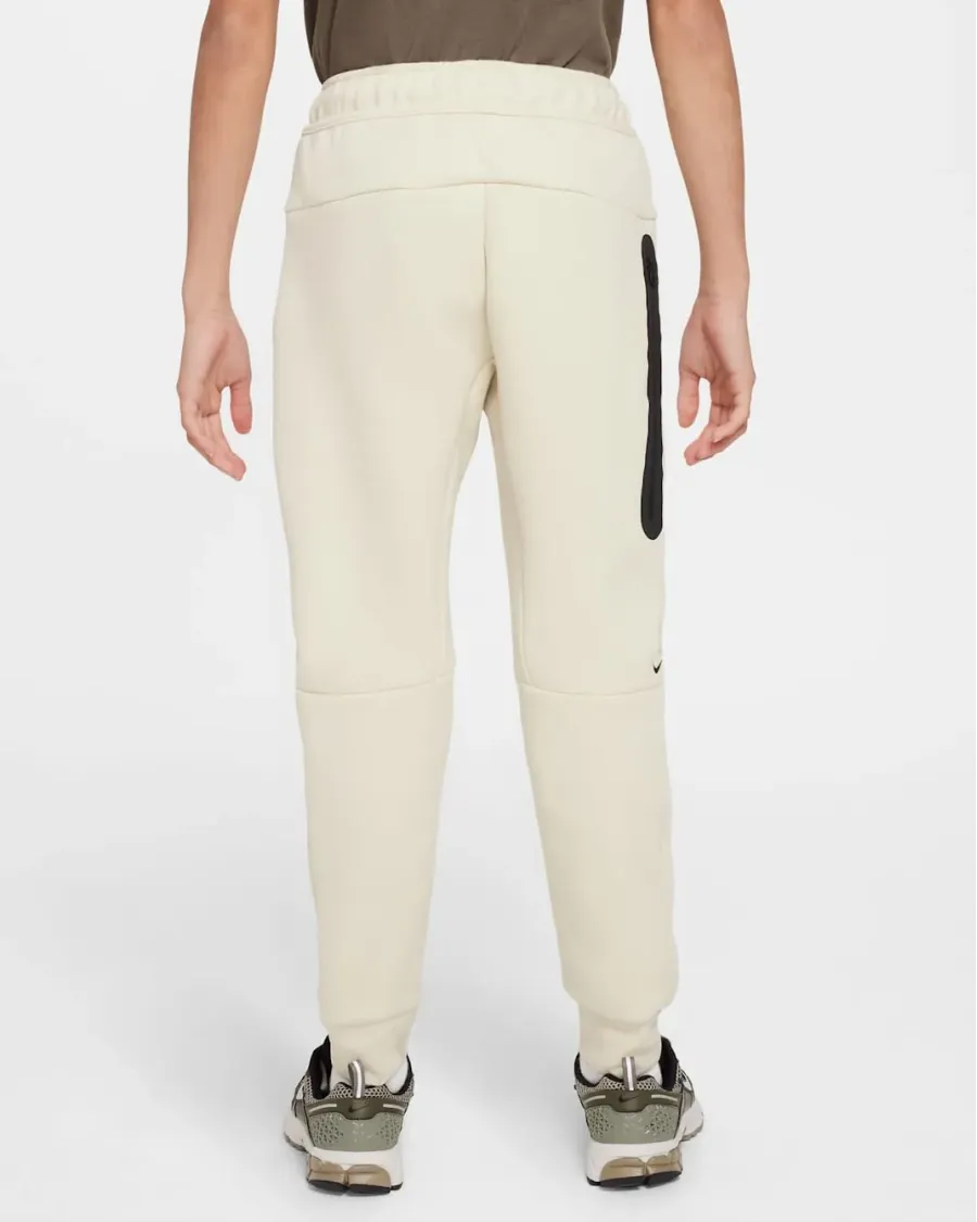 Штани Nike Sportswear Tech Fleece Joggers HV5869-235