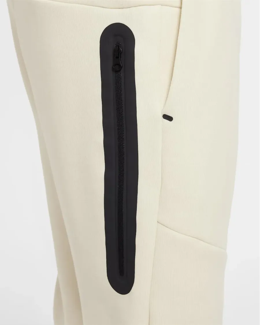 Штани Nike Sportswear Tech Fleece Joggers HV5869-235