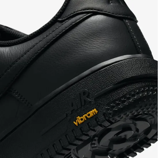 Кросівки Nike Air Force 1 Gore-Tex Vibram HV5953-001