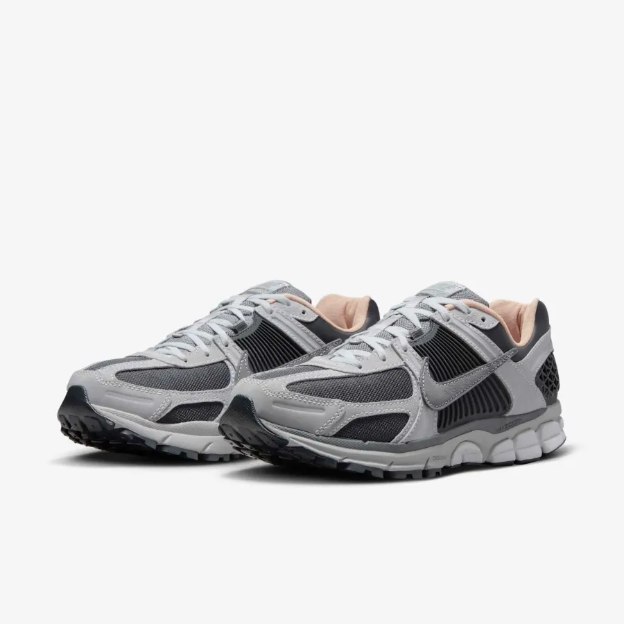 Кросівки Nike Zoom Vomero 5 HV5982-001