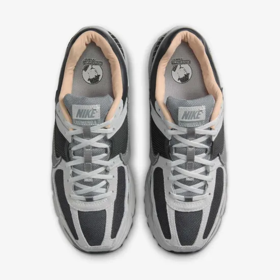Кросівки Nike Zoom Vomero 5 HV5982-001