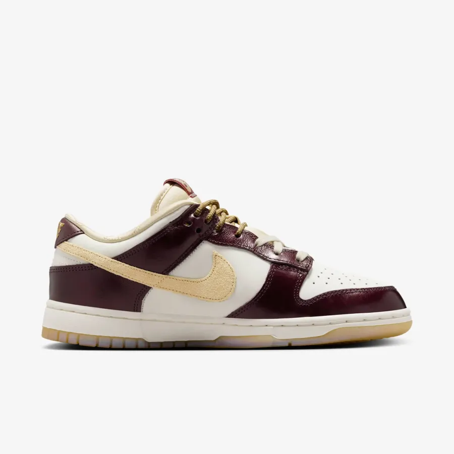 Кросівки Nike Dunk Low LX Year Of the Snake HV5991-171