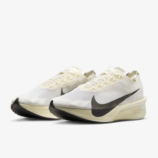 Кросівки Nike ZoomX Vaporfly Next% 4 HV6107-100