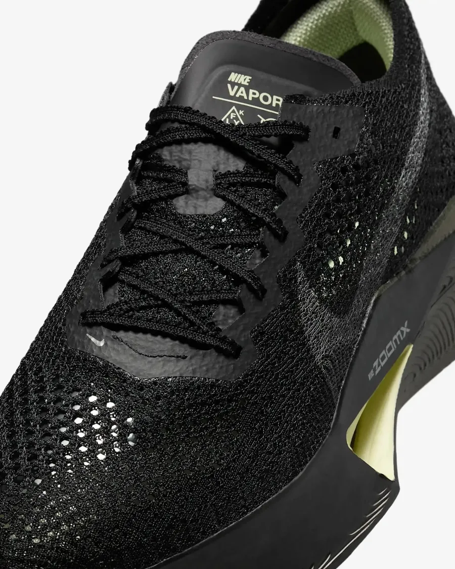 Кросівки Nike ZoomX Vaporfly 3 HV6351-001