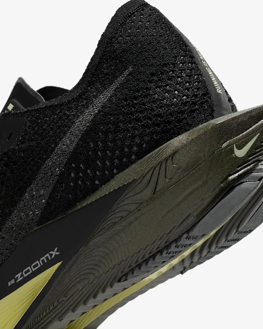 Кросівки Nike ZoomX Vaporfly 3 HV6351-001