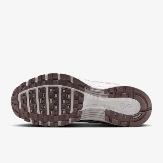 Кросівки Nike P-6000 HV6353-001