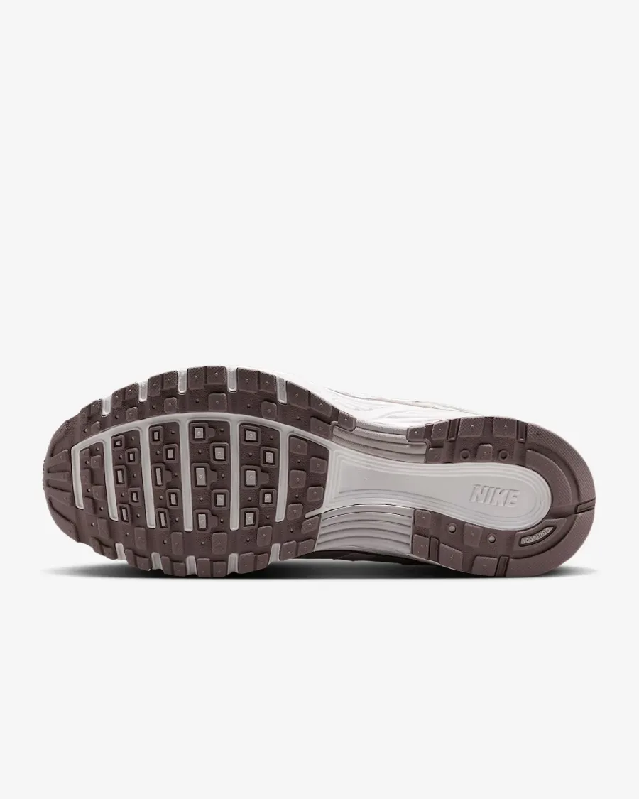 Кросівки Nike P-6000 HV6353-001