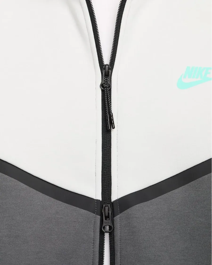 Куртка Nike Sportswear Tech Fleece Full-Zip Windrunner HV6512-068