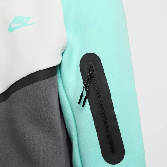 Куртка Nike Sportswear Tech Fleece Full-Zip Windrunner HV6512-068