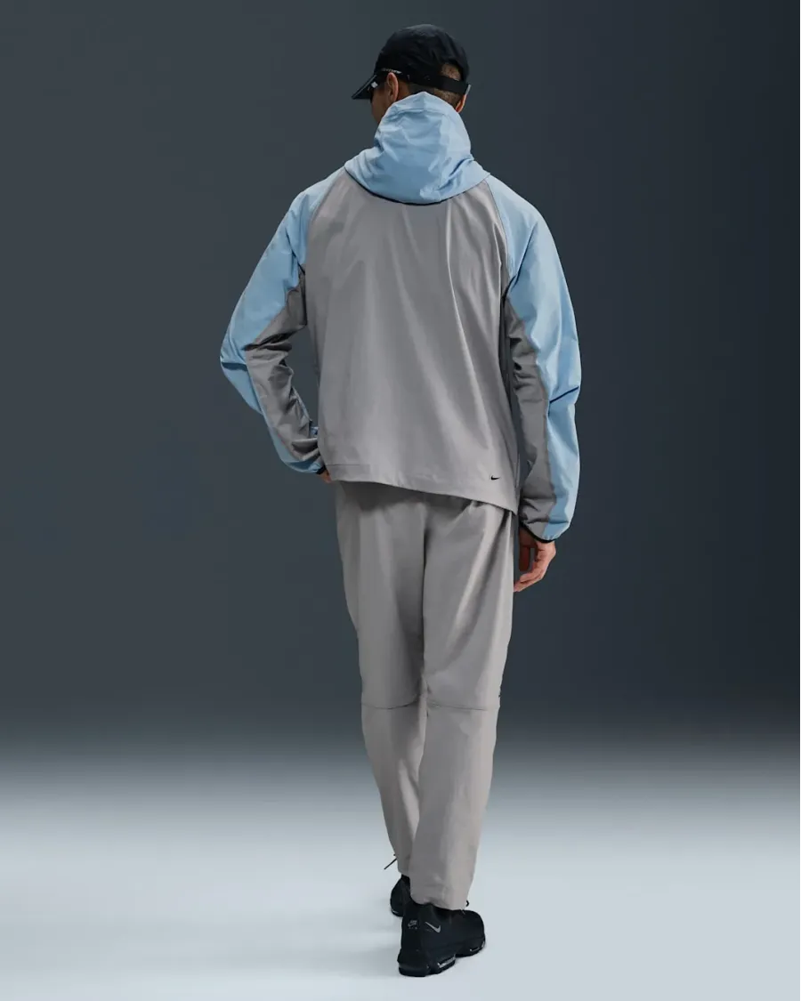 Куртка Nike Tech Woven Full-Zip Windrunner HV6514-012
