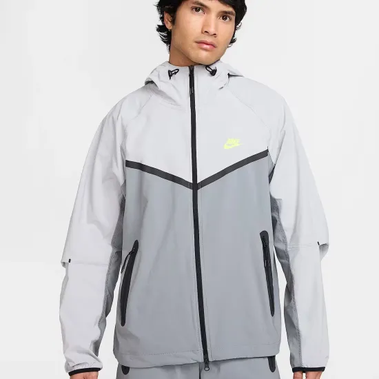 Куртка Nike Tech Woven Full-Zip Windrunner HV6514-065