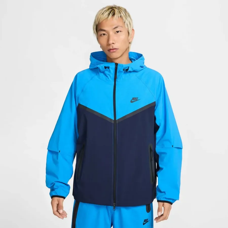 Куртка Nike Tech Woven Full-Zip Windrunner HV6514-451