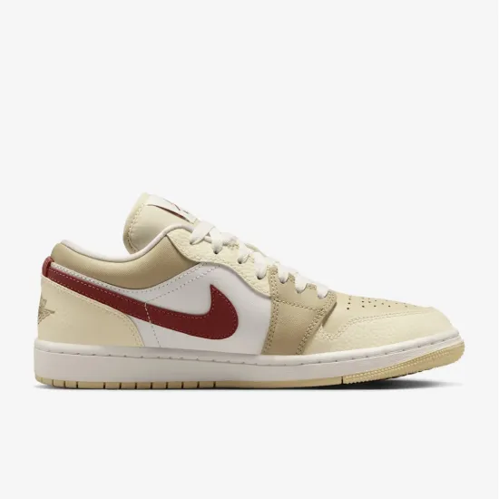 Кросівки Nike Air Jordan 1 Low HV6530-100
