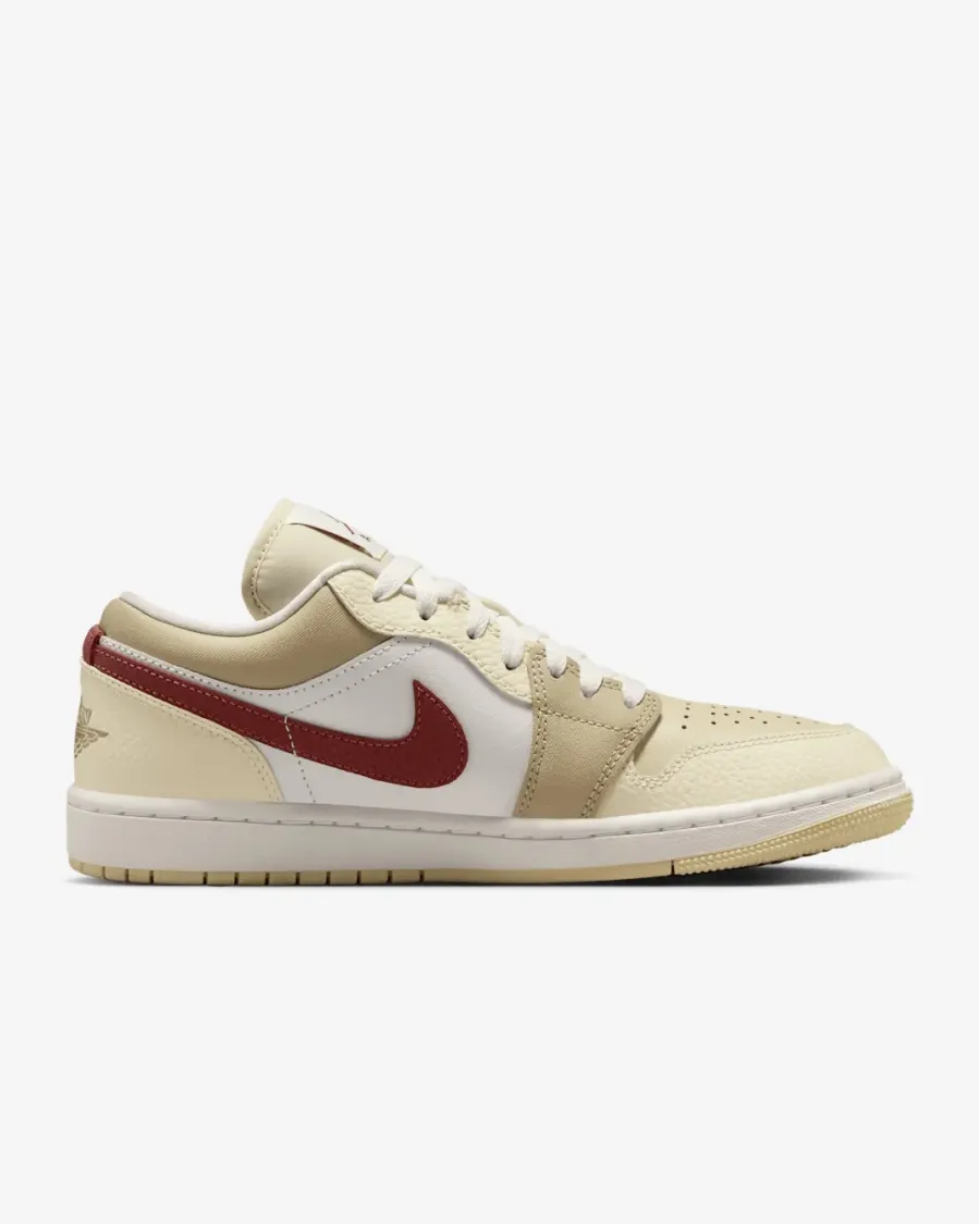 Кросівки Nike Air Jordan 1 Low HV6530-100