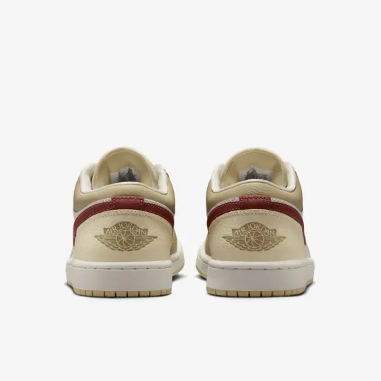 Кросівки Nike Air Jordan 1 Low HV6530-100