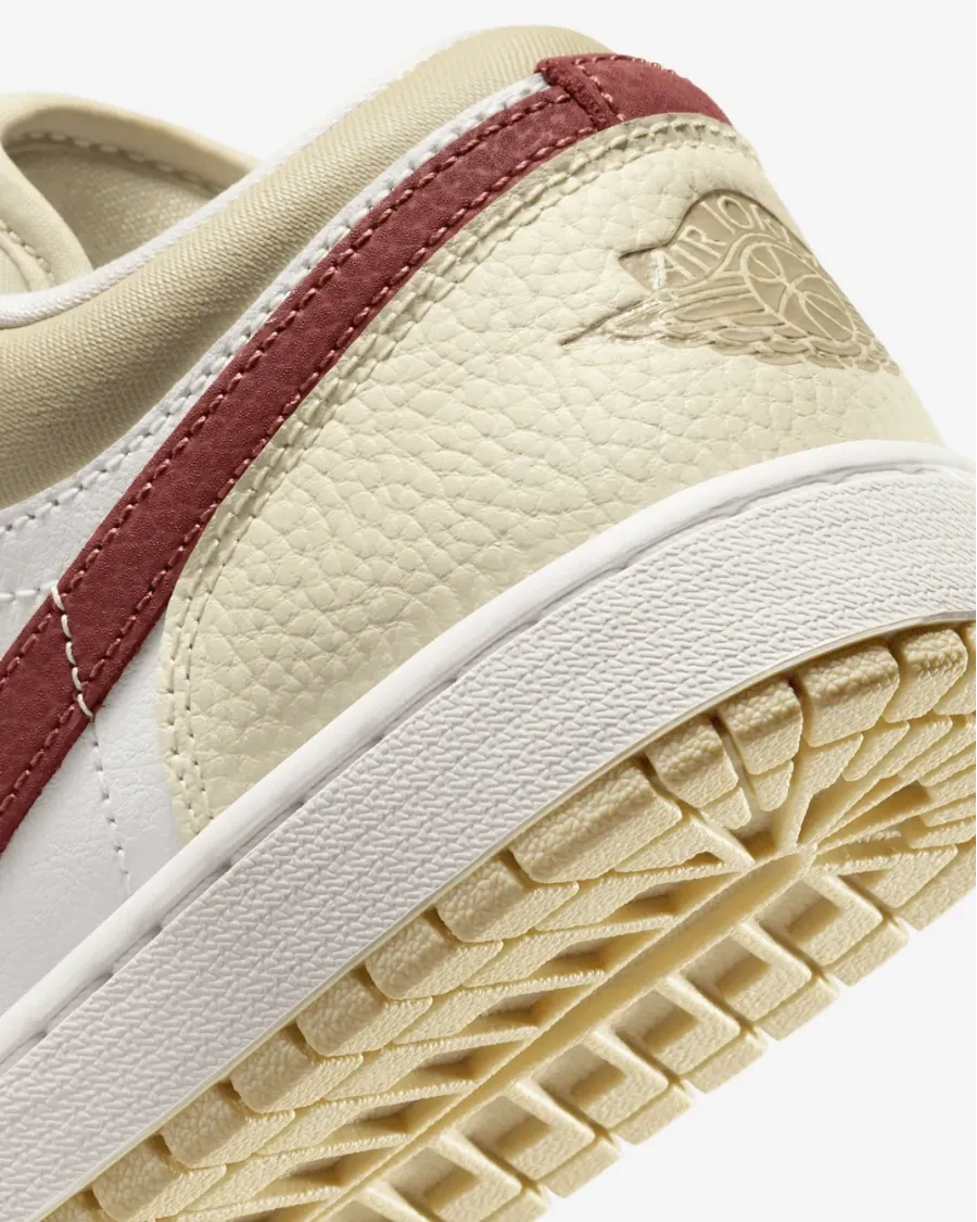 Кросівки Nike Air Jordan 1 Low HV6530-100