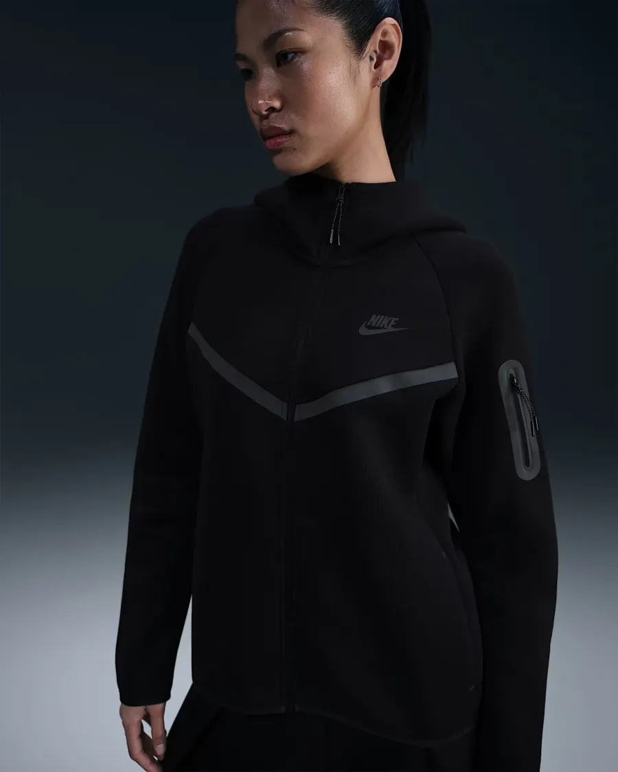 Худі Nike Sportswear Tech Fleece Windrunner Full‑Zip HV6747-010