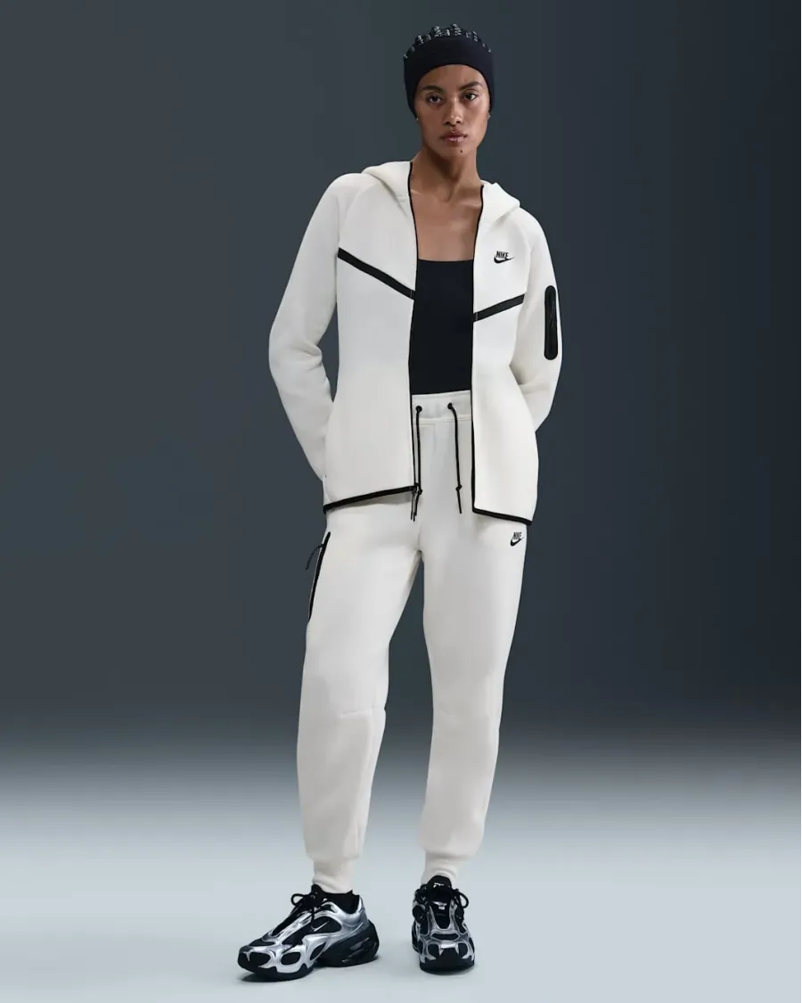 Костюм Nike Sportswear Tech Fleece Windrunner Full‑Zip HV6747-133_HV6779-133