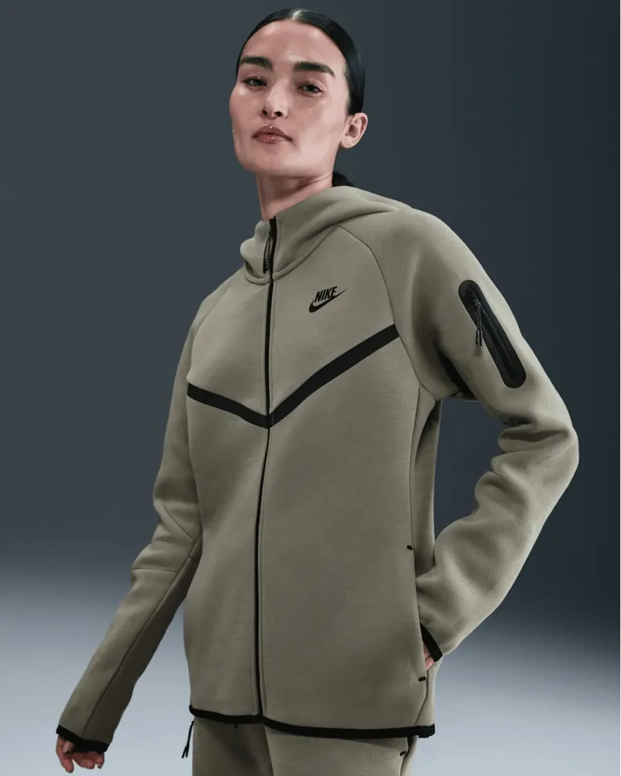 Худі Nike Sportswear Tech Fleece Windrunner Full‑Zip HV6747-320
