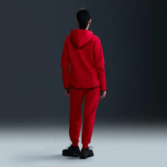 Штани Nike Sportswear Tech Fleece Mid-Rise HV6779-657