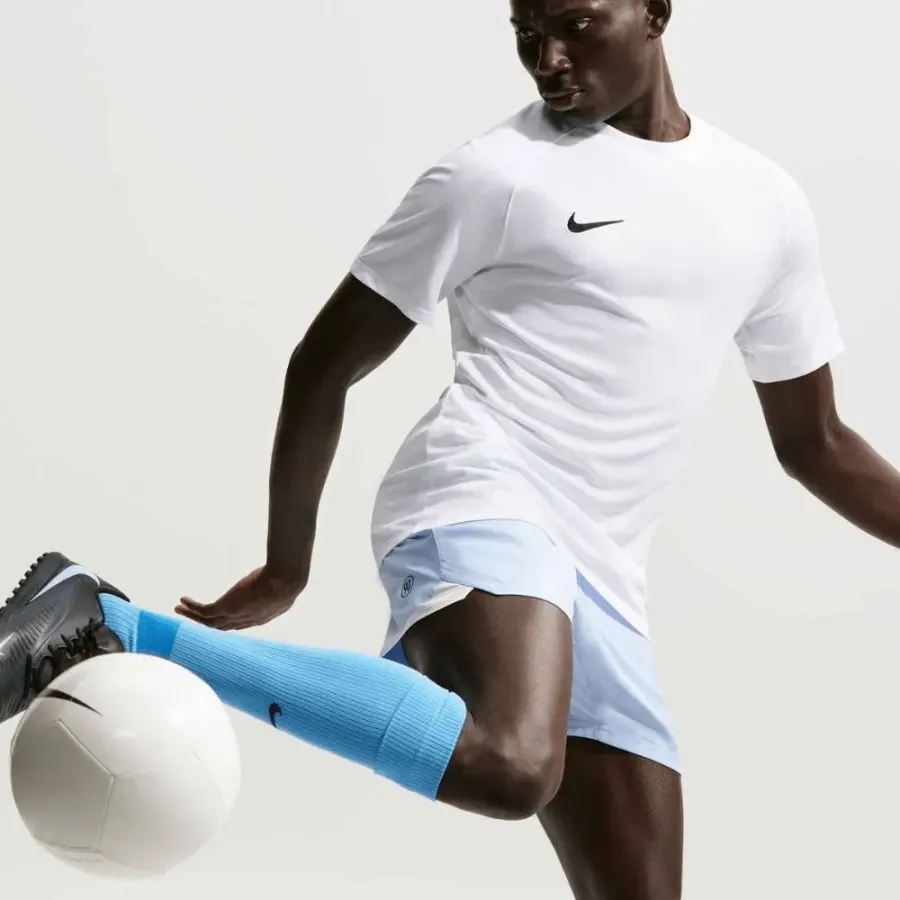 Футболка Nike Dri-FIT Park VIII HV8173-100