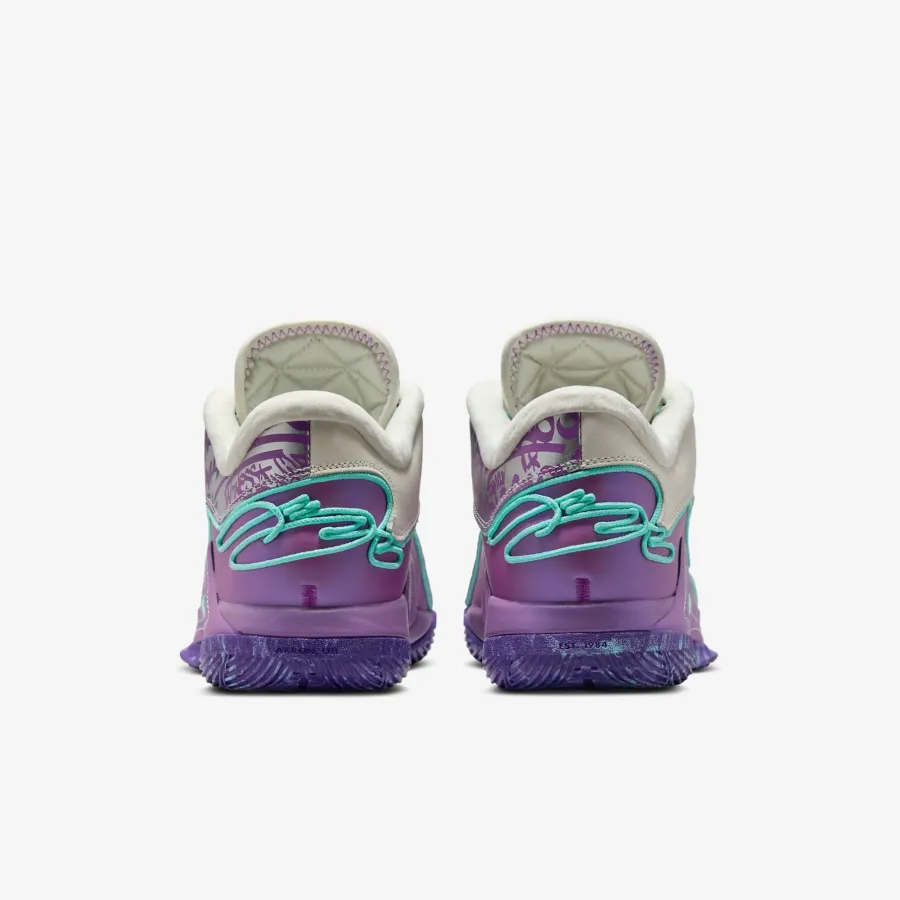 Кросівки Nike LeBron XXII Mogul HV8454-001