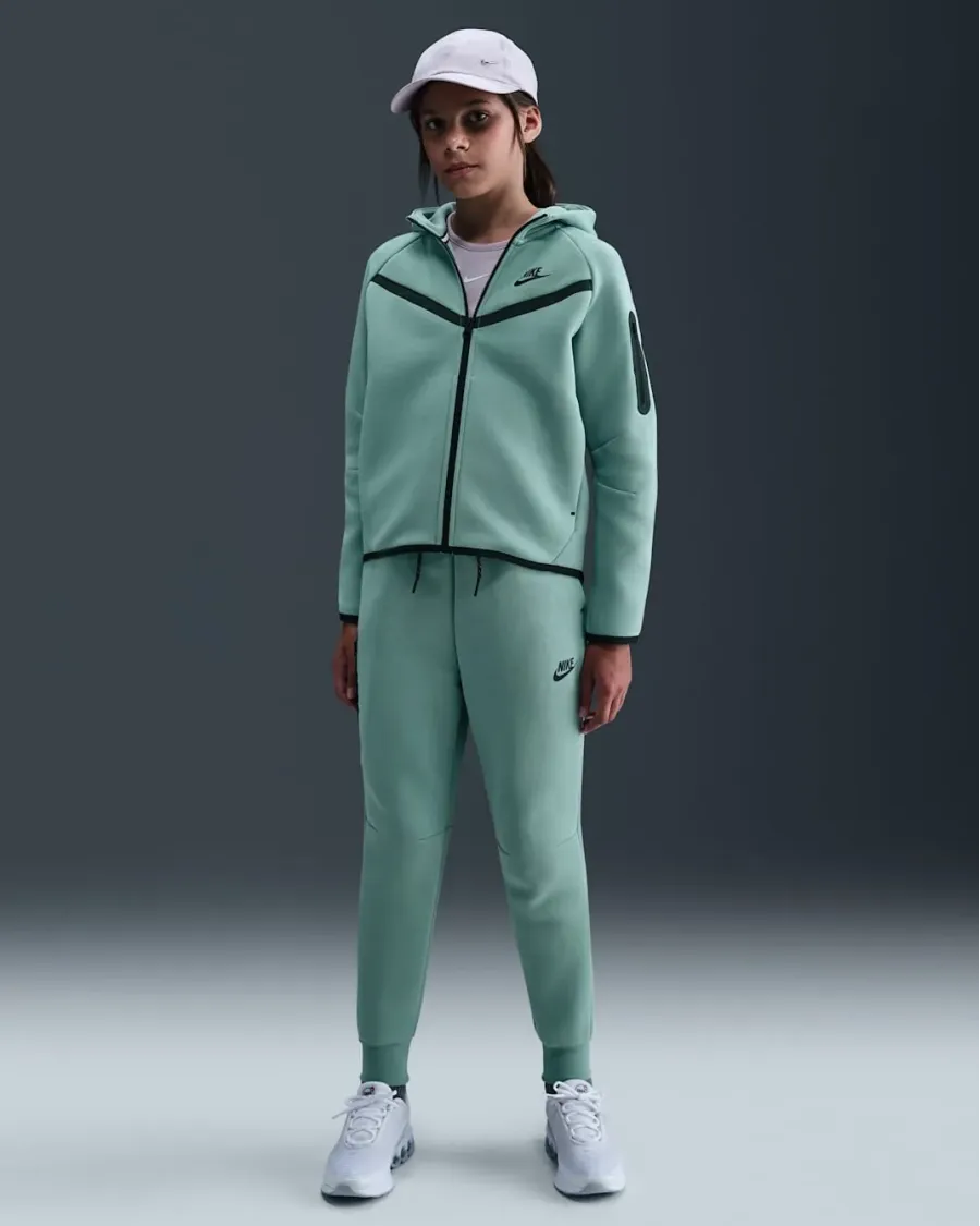 Костюм Nike Sportswear Tech Fleece Full-Zip Hoodie Youth HV8695-017_HV8698-017