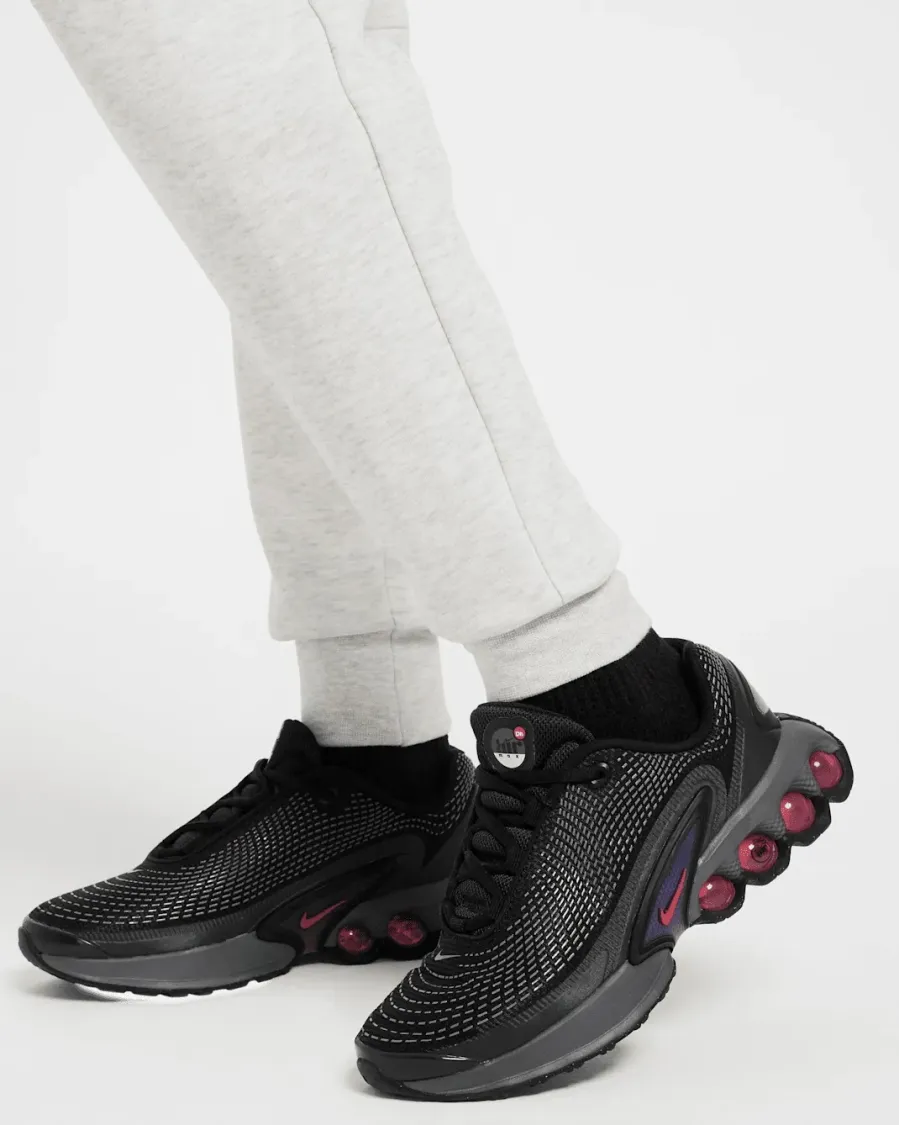 Штани Nike Tech Fleece HV8698-013