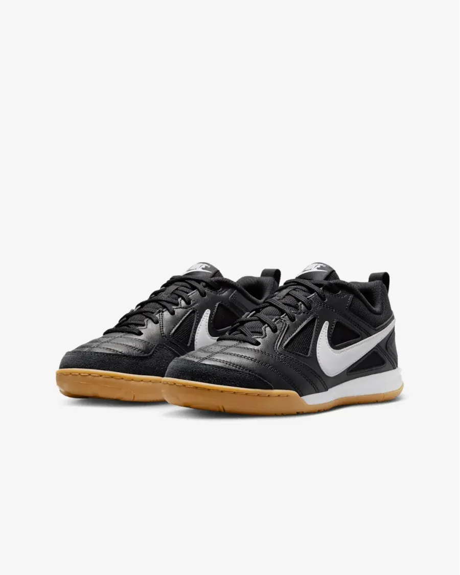Кросівки Nike Gato HV9596-001