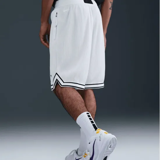 Шорти Nike Kobe Pleated HV9988-100
