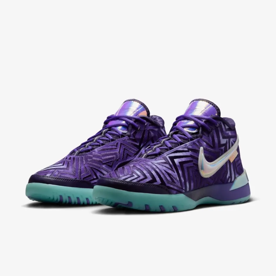 Кросівки Nike LeBron NXXT Genisus QS IB1272-501