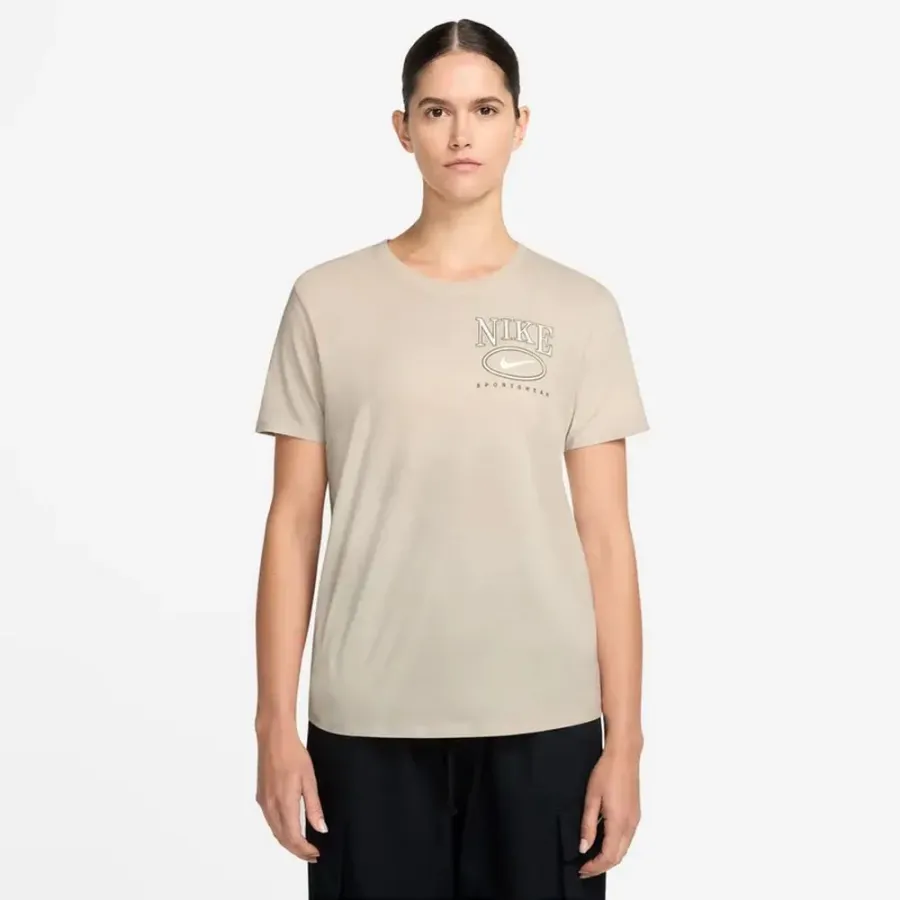 Футболка Nike Sportswear Club IB2447-104