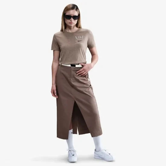 Футболка Nike Sportswear Club IB2447-214