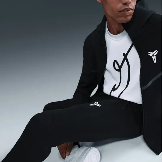 Штани Nike Kobe Tech Fleece IB2716-010