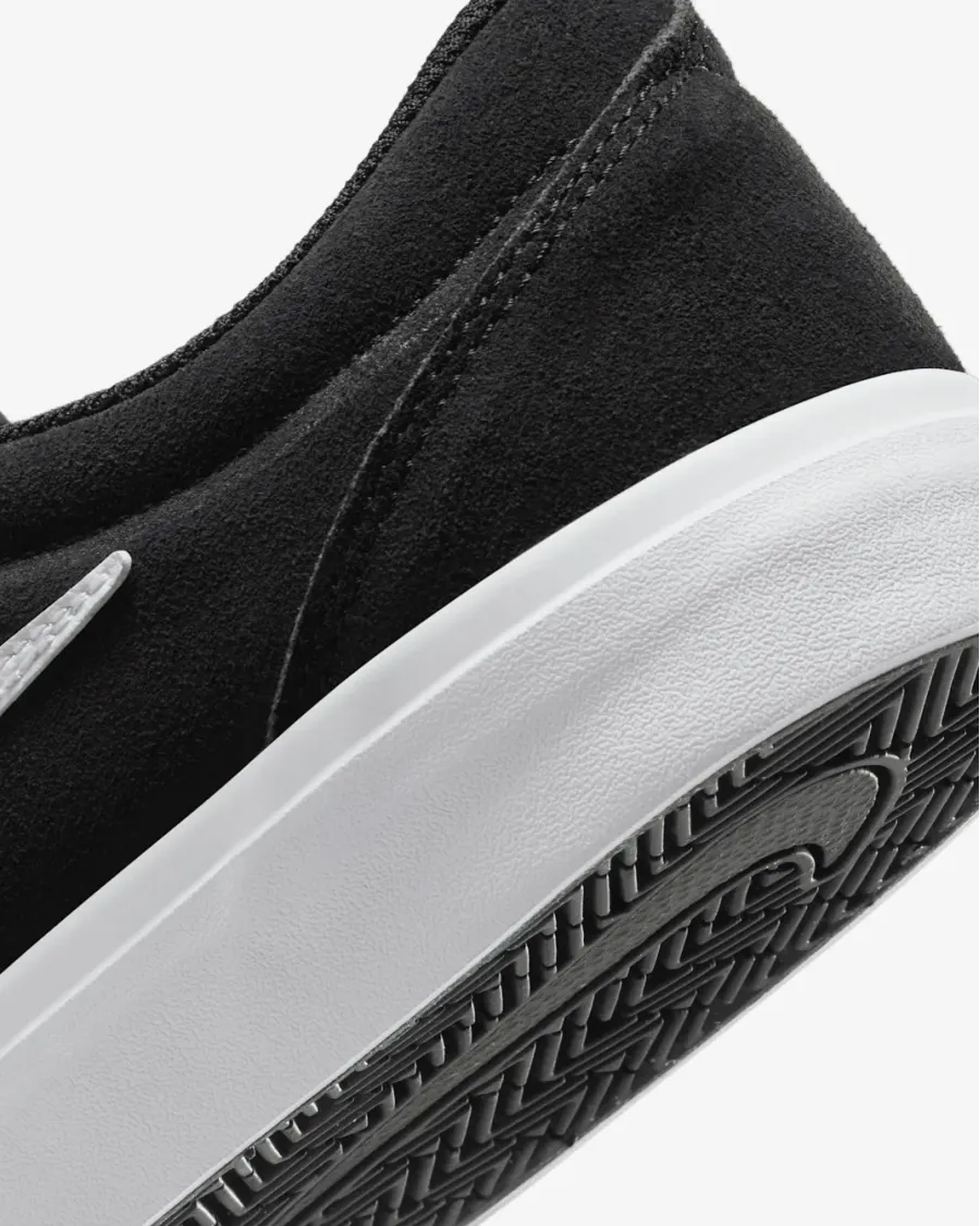 Кросівки Nike Charge Suede IB2750-001